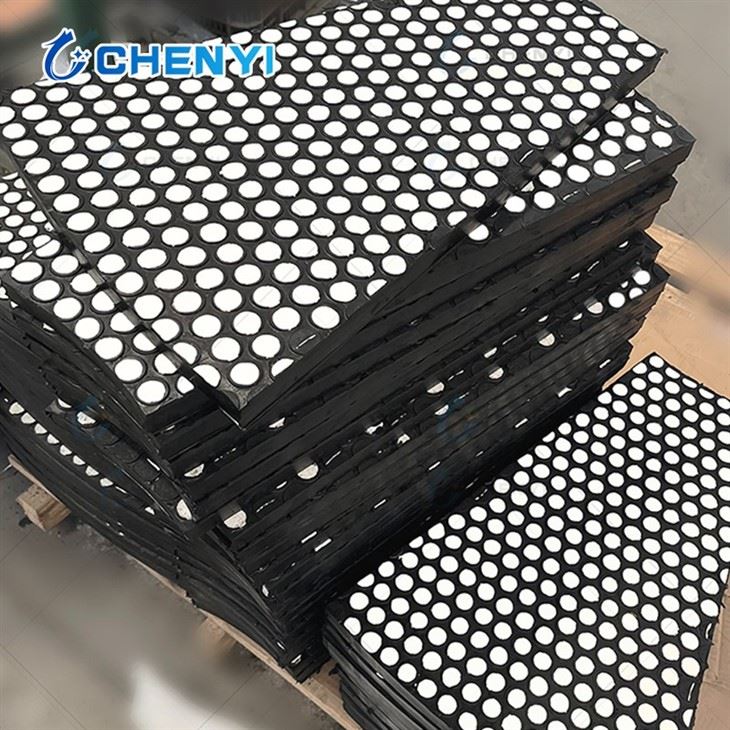 Mine Duty Ceramic Conveyor Wear Liner
